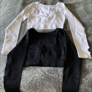 2 Long Sleeve Crop Tops - White / Black